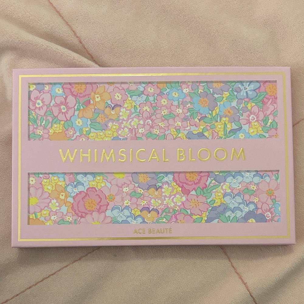 Ace Beaute Whimsical Bloom Eyeshadow Palette - Multicolor